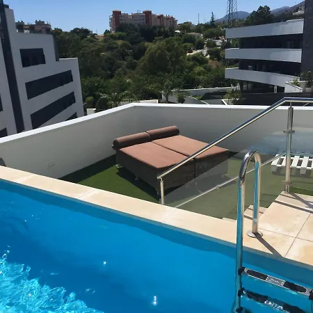 Oasis: Beachfront With Dual Pools And Mountain Views *